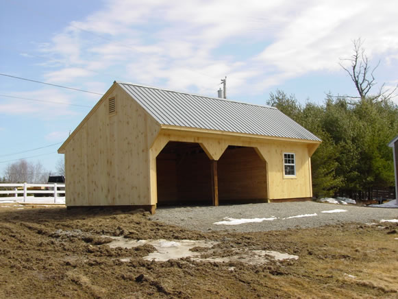  below to view several examples of our past barn building projects